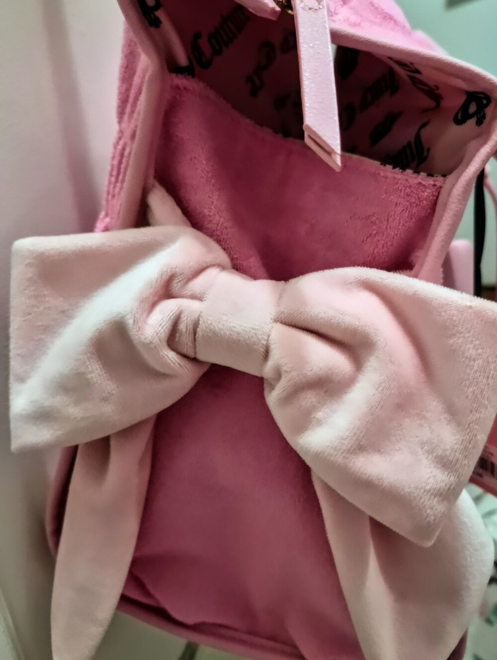 💘*Juicy Angel* Embroidered, Pink Sequins Velour Tote💕 - Picture 10 of 14